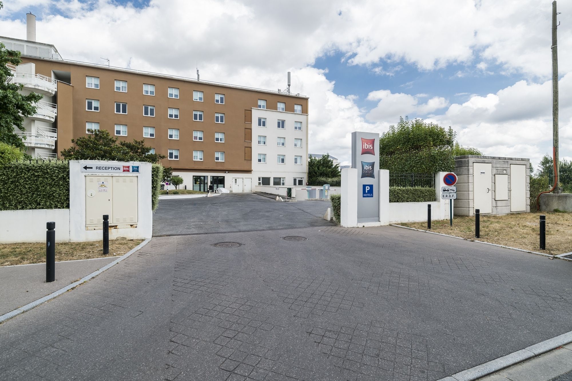 Ibis Marne La Vallee Val D'Europe Montevrain Exterior photo